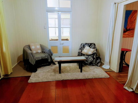 Home At The Beach In Ingham - Taree Accommodation 3