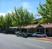 Adelaide Travellers Inn Backpackers Hostel - Taree Accommodation