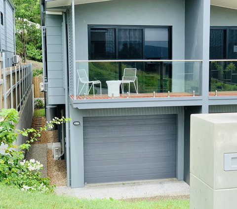 AIRLIE BEACH Delight. Hop, Skip Jump To Everything - Taree Accommodation 1