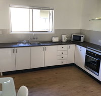 Airlie Getaway Unit 1 - Taree Accommodation