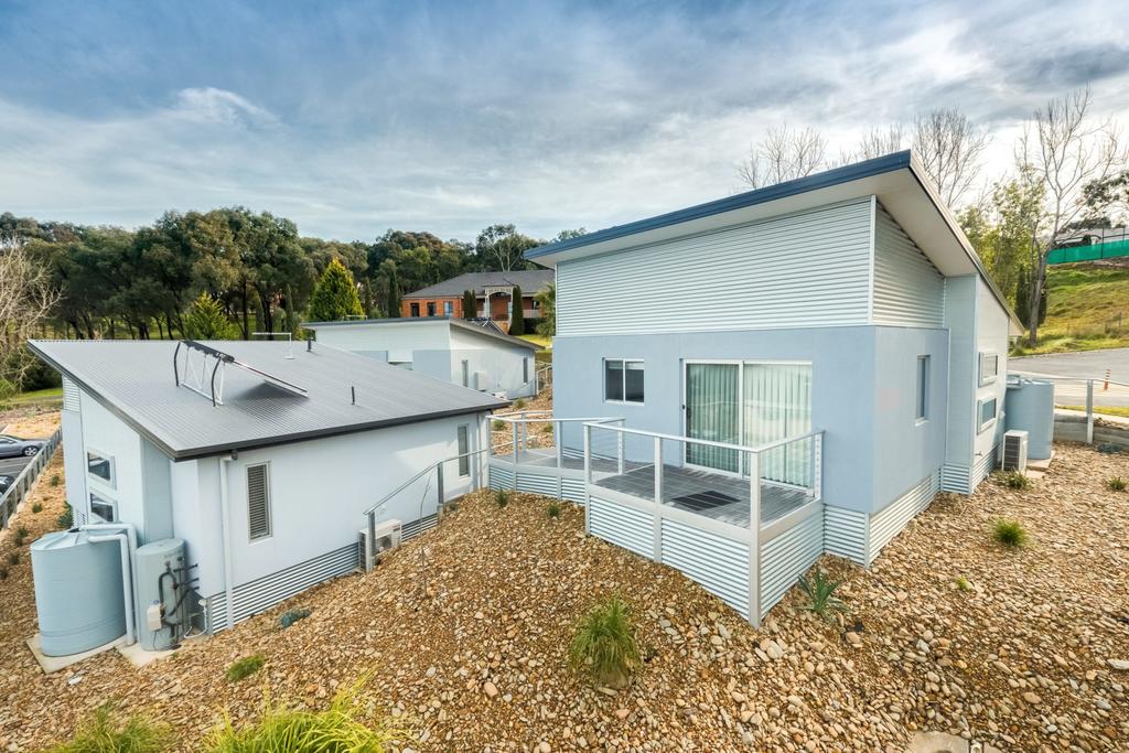 West Albury NSW Taree Accommodation