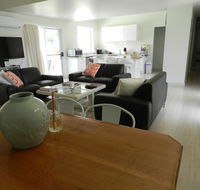 Almas Cottage - Taree Accommodation