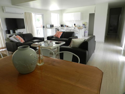 Almas Cottage - Taree Accommodation 0