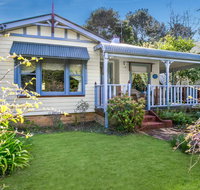 Ambrose Cottage Front Apartment - Taree Accommodation
