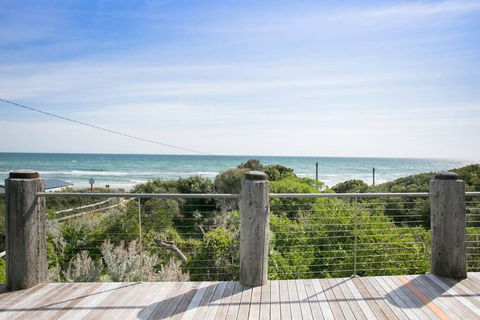 Anchor Beachfront Retreat - Taree Accommodation 0