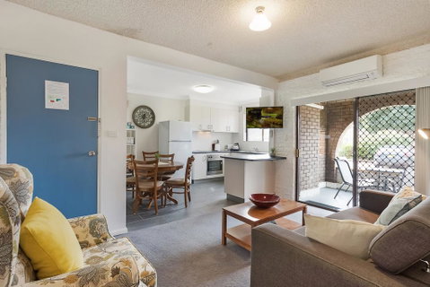 Apollo Unit 10 - Taree Accommodation 2