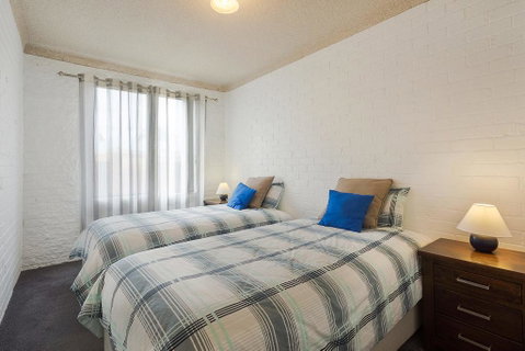 Apollo Unit 10 - Taree Accommodation 3