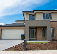 Apple House Point Cook - Taree Accommodation