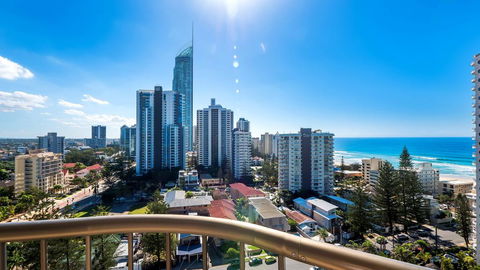 Aristocrat Apartments - Taree Accommodation 0