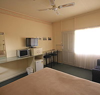 Aromet Motor Inn - Taree Accommodation