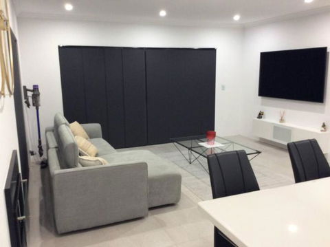 Luxury & Gives You It All - Taree Accommodation 3