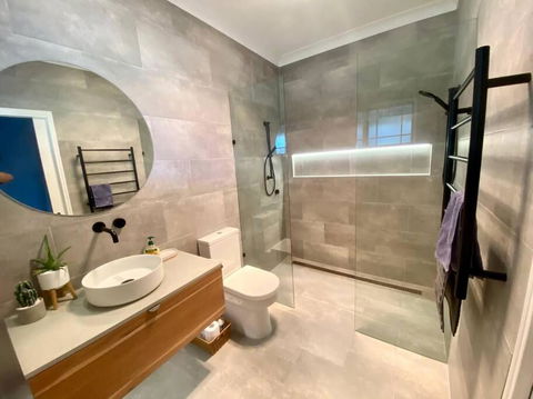 Luxury Accomodation, Farm Stay, Stunning Views Near Daylesford - Taree Accommodation 2