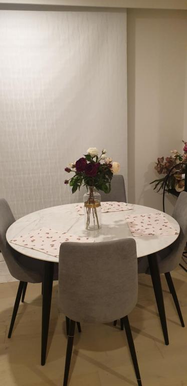 M-city Apartment - Taree Accommodation 0
