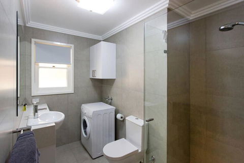 M5 West Perth Studio Apartment Near Kings Park - Taree Accommodation 3
