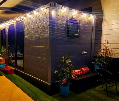 MAGNETIC CABIN Entire Studio On Magnetic Island - Taree Accommodation 3