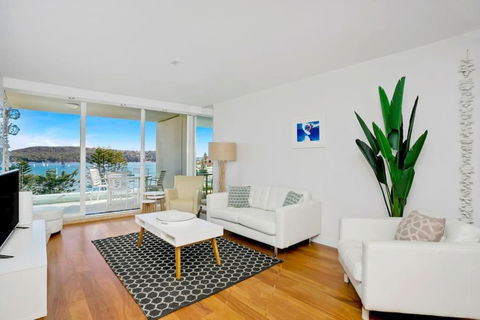 MAN29 - Beautiful 2 BR Apartment Manly Wharf Views - Taree Accommodation 1