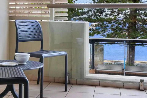 MAN54 -Manly Magic Waterfront Retreat With Gym & Sauna - Taree Accommodation 0