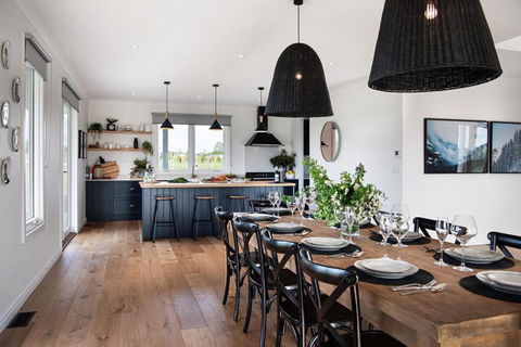 Mapledurham - Taree Accommodation 1