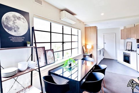 MCG 1BR Apartment For Family - Taree Accommodation 0