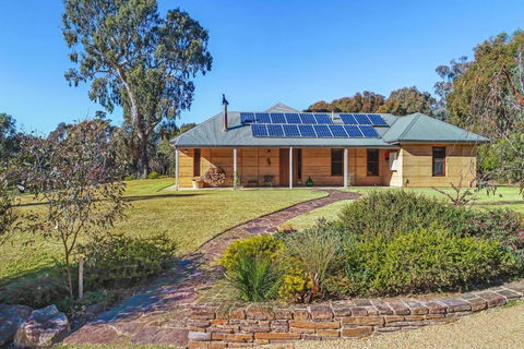 Melliodora - Relax, Unwind & Recharge - Taree Accommodation 0
