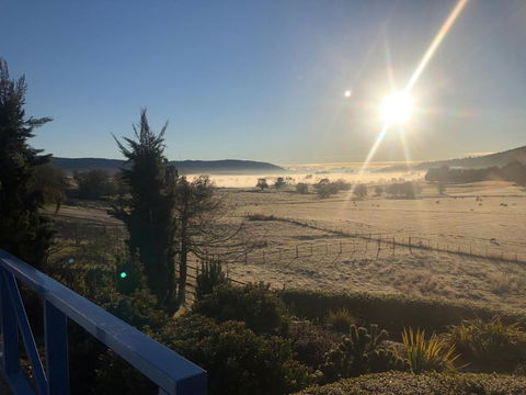 Mole Creek Hideaway - Taree Accommodation 0