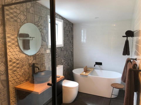 Mole Creek Hideaway - Taree Accommodation 1