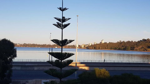 Moon River, South Perth - Taree Accommodation 0