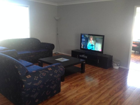 Mystic Blue And Green Meadow - Taree Accommodation 1