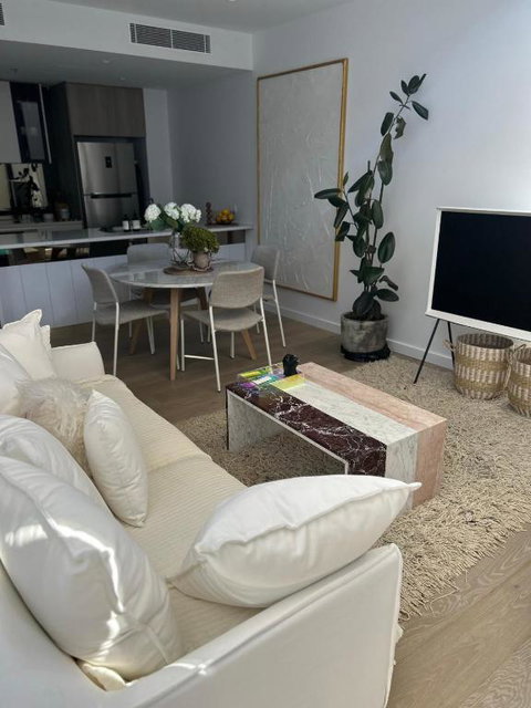 New & Modern Loft 1bd W/Pool&Gym - Taree Accommodation 0