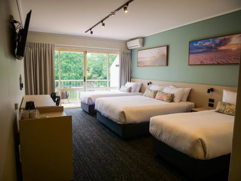 Nightcap At Hinterland Hotel Nerang - Taree Accommodation 1