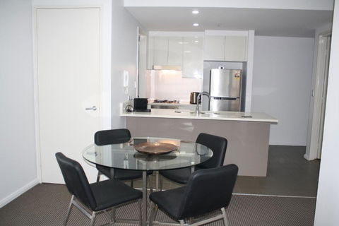 North Sydney Wyndel Apartments-MIL1005 - Taree Accommodation 2