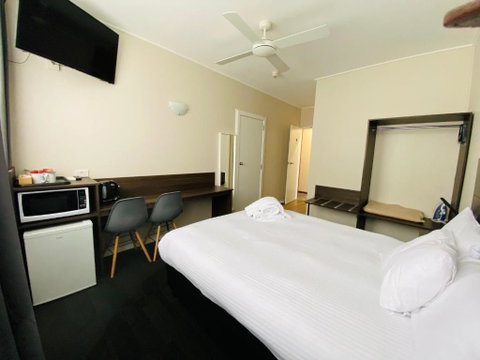 Nowra Motor Inn - Taree Accommodation 2
