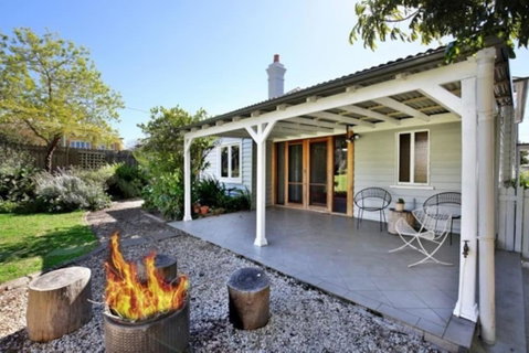 Nowra Beauty - Taree Accommodation 3