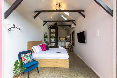 Nowra Studio Barn - Taree Accommodation 2