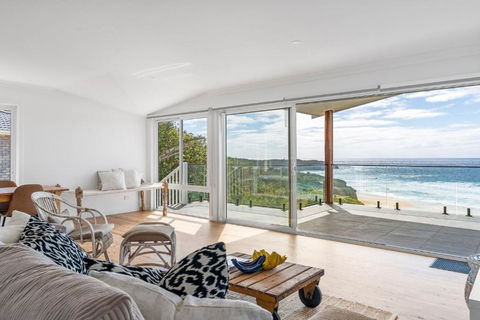 Ocean Overlook - Taree Accommodation 0