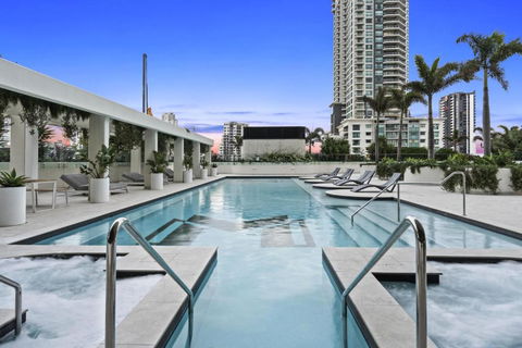OCEAN Views In Beachside 2-Bedroom Unit - Q Stay - Taree Accommodation 3