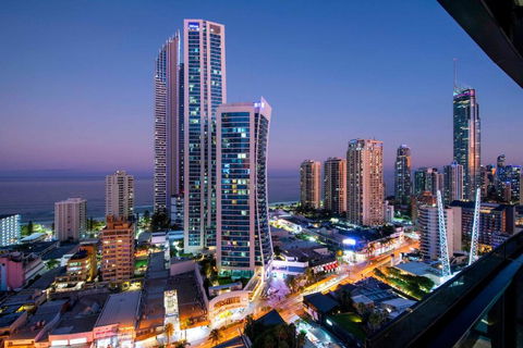 OCEAN VIEW APARTMENTS - Circle On Cavill - Self Contained & Privately Managed - Taree Accommodation 2