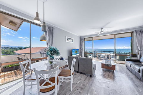 OCEAN VIEWS 16 Pool & Spa Wi-FI - Taree Accommodation 0