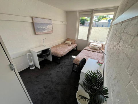 Ozi Village Cardigan - Taree Accommodation 1