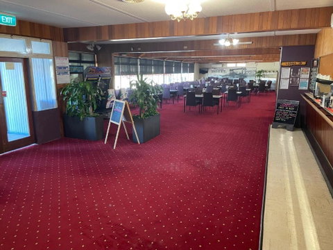 Paringa Hotel Motel - Taree Accommodation 3