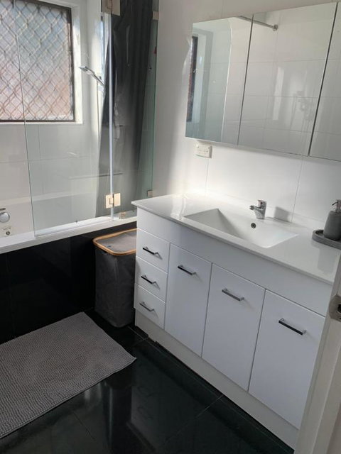 Pets Welcome Central And Convenient - Taree Accommodation 2