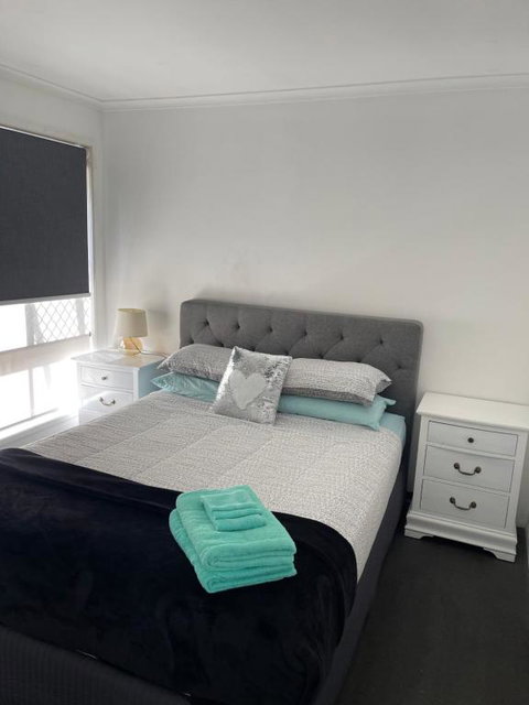 Pets Welcome Central And Convenient - Taree Accommodation 3