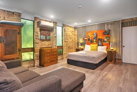 Pleasant Way River Lodge - Taree Accommodation 2