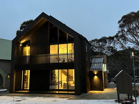 RAM, Alpine Getaways - Taree Accommodation 1