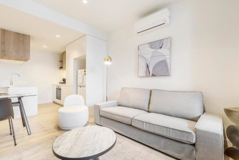 Quaint Stylish Hideout In Trendy South Melbourne - Taree Accommodation 2