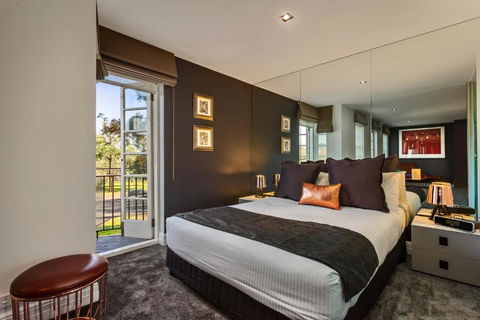 Quest East Melbourne - Taree Accommodation 0
