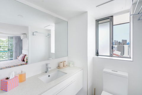 Rainbow Bay - 2BR Haven - Taree Accommodation 2