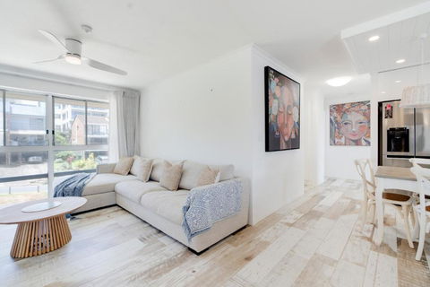 Rainbow Bay - 2BR Haven - Taree Accommodation 3