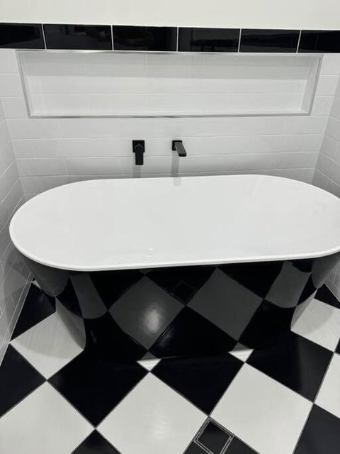 Rare Broulee Beachfront House - Taree Accommodation 2