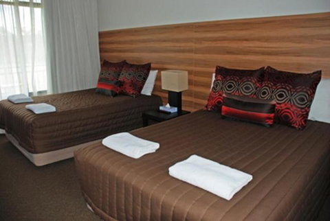 Red Cedars Motel - Taree Accommodation 1